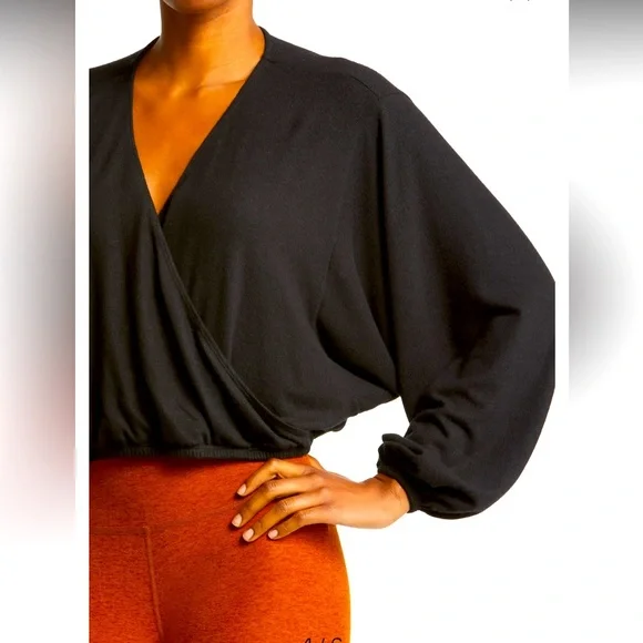 Beyond yoga, black woman’s wrapped up pullover sweatshirt, top size medium - Picture 2 of 15